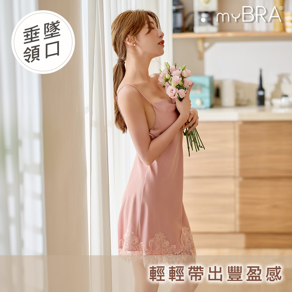 慵懶成癮｜蕾絲拼接緞面薄墊睡裙,自帶胸墊x光澤緞面睡裙,260420,慵懶成癮｜蕾絲拼接緞面薄墊睡裙,有同款睡袍「慵懶放縱」可選購,商品尺寸