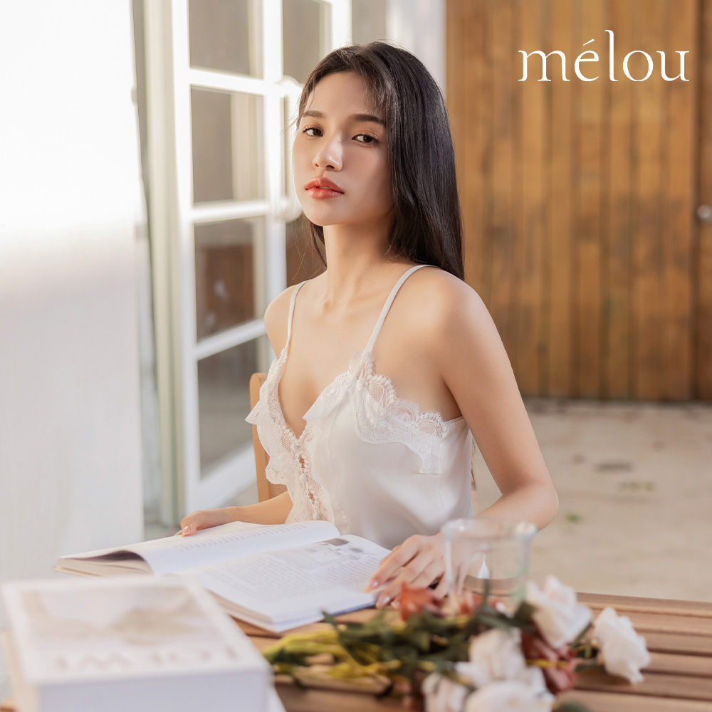 法式柔夜｜無襯緞面蕾絲成套睡衣,性感俏皮擁抱溫柔夜晚,250230,法式柔夜｜無襯緞面蕾絲成套睡衣,前胸鏤空蕾絲誘人心機細節,商品尺寸